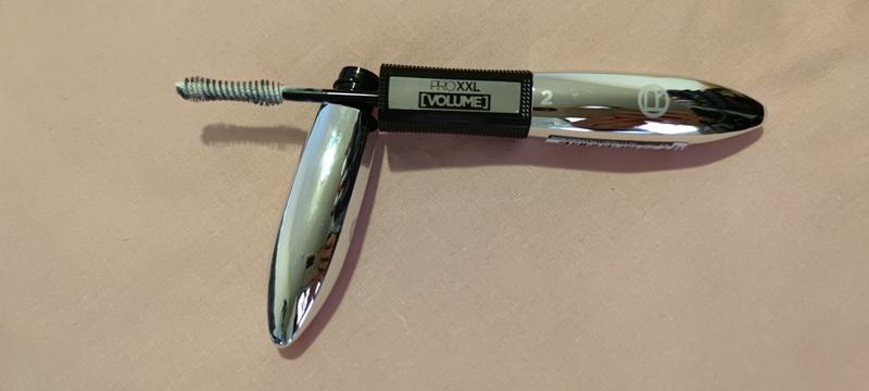 Zwei Phasen Mascara für schöne Wimpern