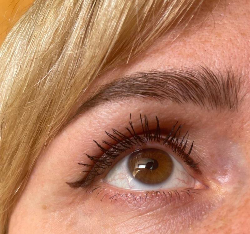 Wimpern sind voluminös und lang geworden!