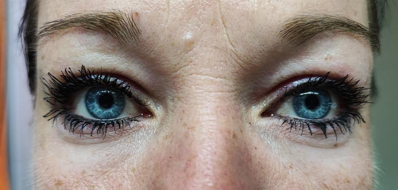 Mega Wimperntusche