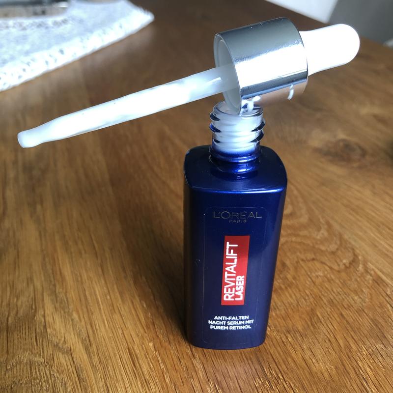 Serum mit Pipette