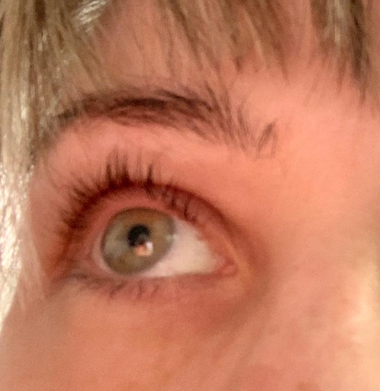 Ohne Primer und Mascara