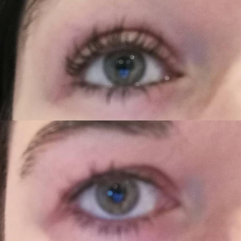 Unten ohne und oben mit Mascara