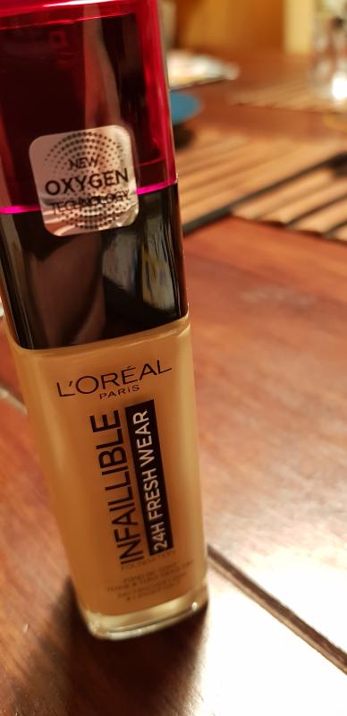 L'oreal Infaillible 24HFresh Wear