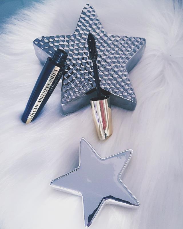 Volume MILLION LASHES