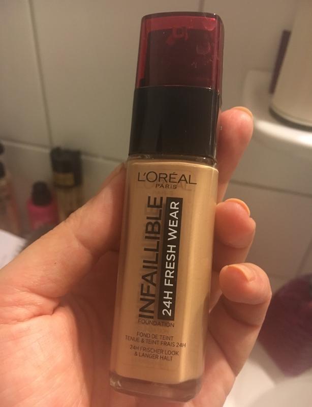 Infaillible 24 h Fresh Wear Foundation