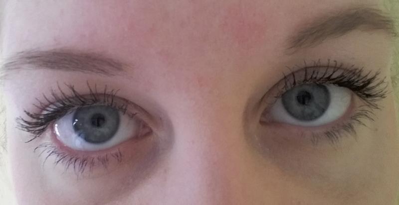Perfek verlängerte, getrennte und voluminöse Wimpern