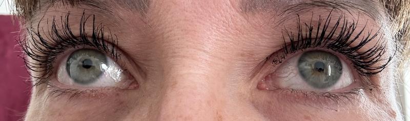 Getuschte Wimpern