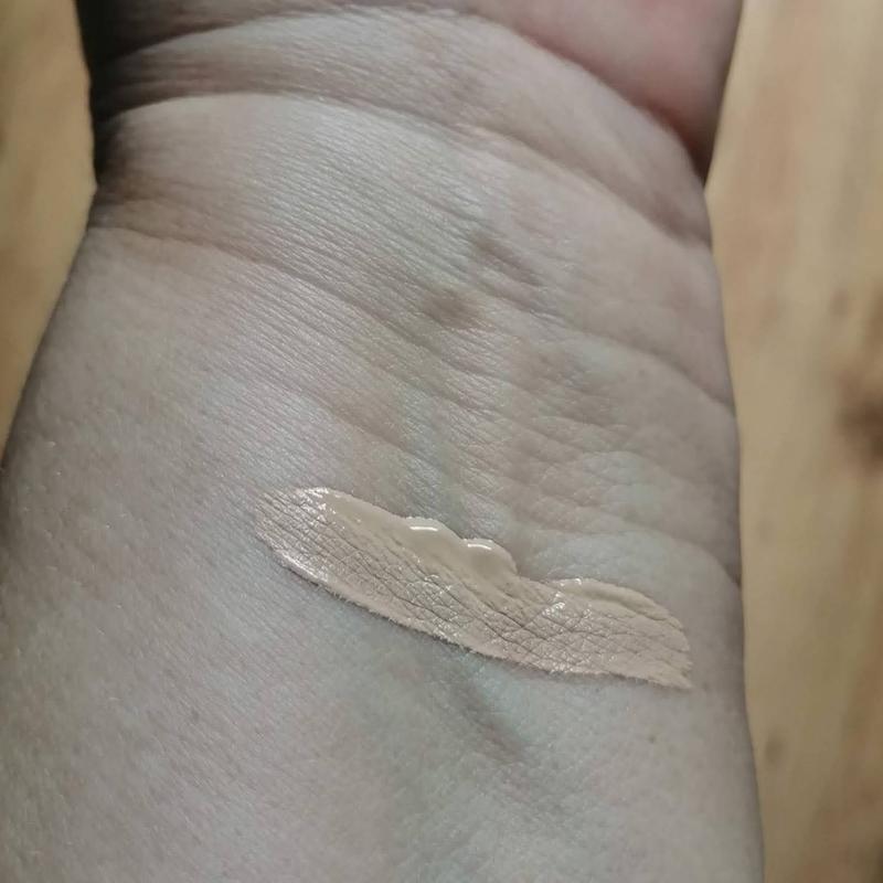 Farbe 4N auf der Haut