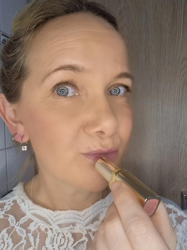 L'oreal Paris Color Riche Satin Nude Lippenstift