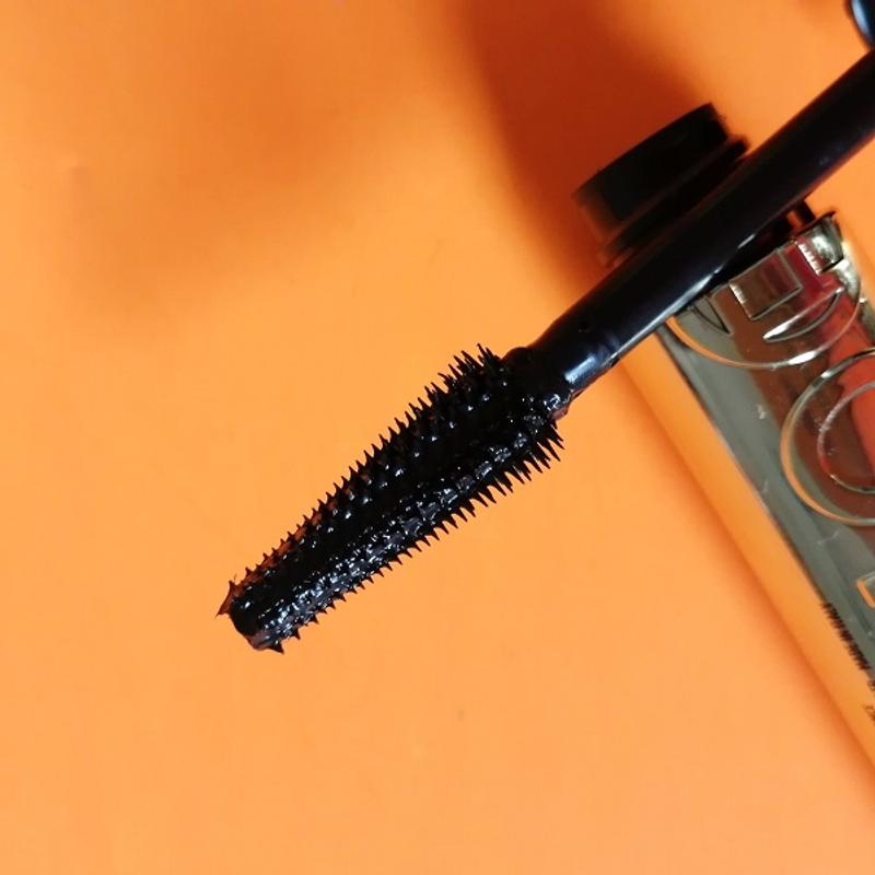 [Werbung] L’ORÉAL Paris Volume Million Lashes Panorama Mascara Panorama-Bürste