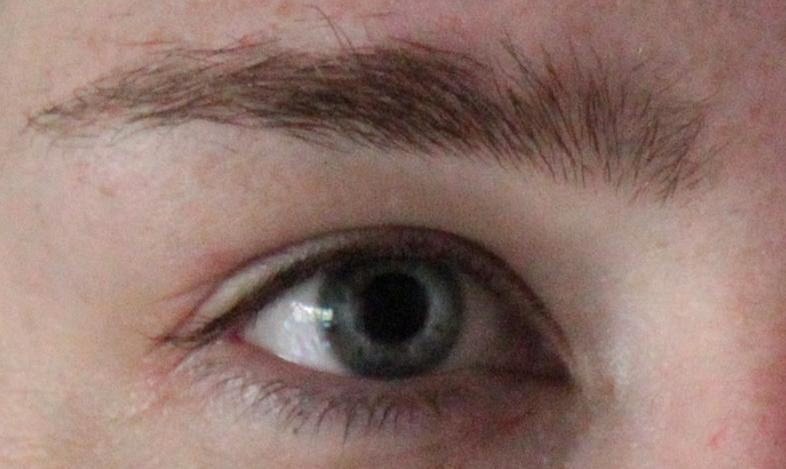 Wimpern ungetuscht
