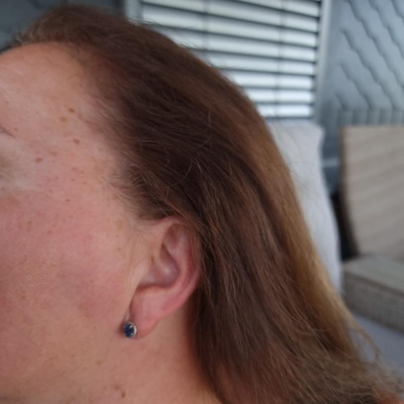Haare sehen wieder gesund und glänzend aus