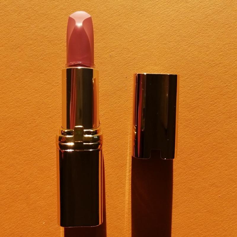 [Werbung] L’ORÉAL PARiS Color Riche Satin Nude 601 Worth It