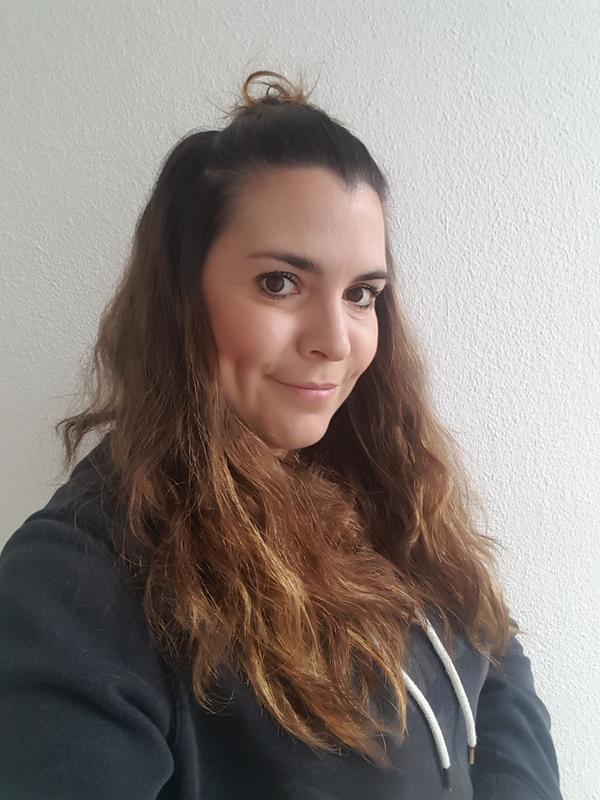 Mein Haar glänzt und hat mehr Feuchtigkeit