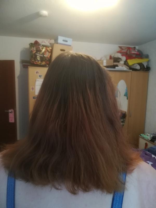 Weiche Haare mit Elvital Total Repair 5