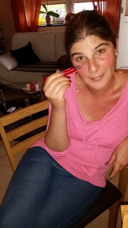 Janine testet Revitalift Laser X3 Anti-Age Augenpflege