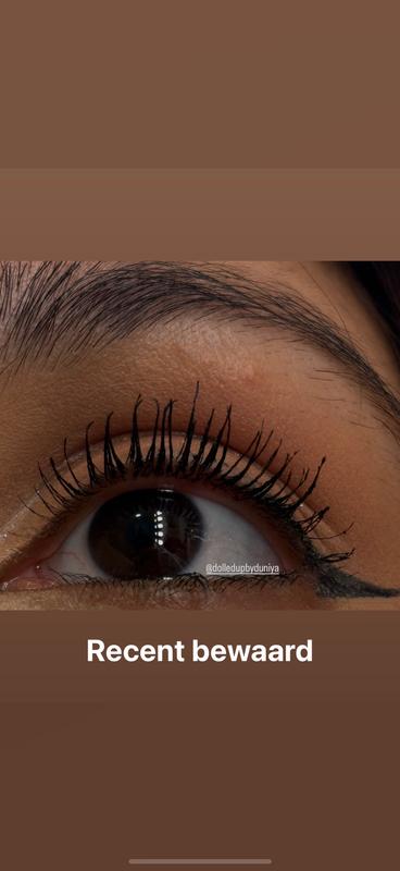 Hele mooie wimpers gelift  met loreal mascara big deal