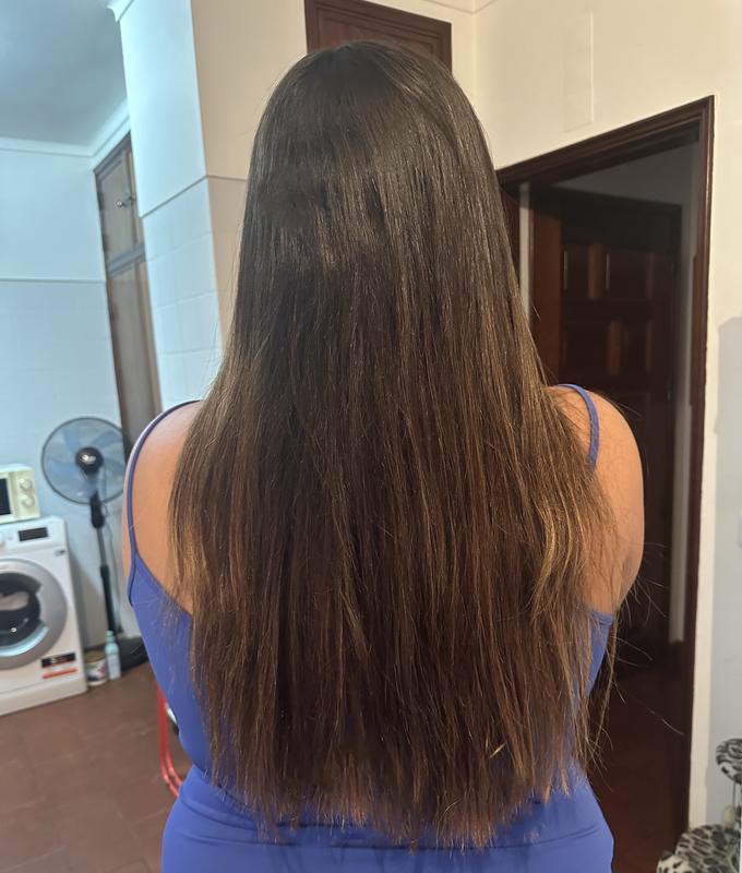 Meu cabelo sem escovar após o uso.