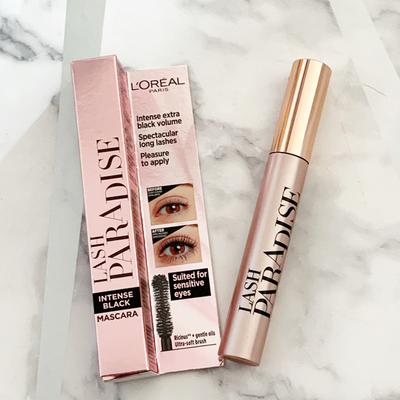 Paradise mascara is beautiful to wear.