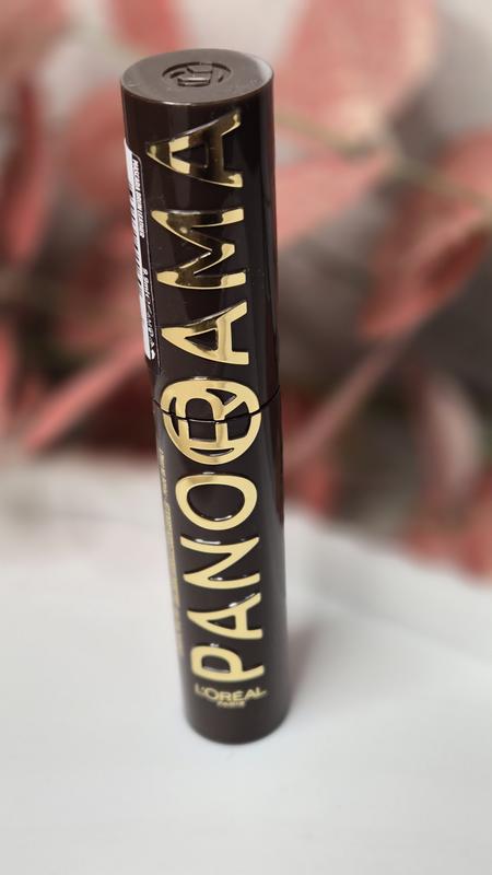 Dramatic lashes