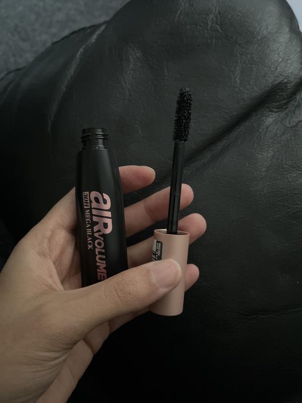 Perfectly designed brush for volume
