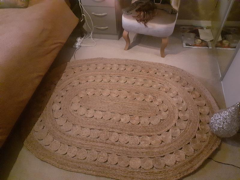 Aftas Oval Jute Rug