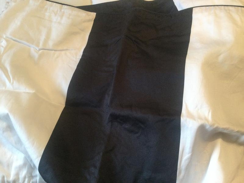 Monochrome stripe 100% cotton duvet cover and pillowcase set, black ...