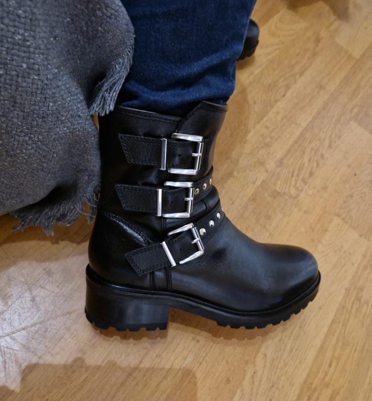 bottines motardes talons