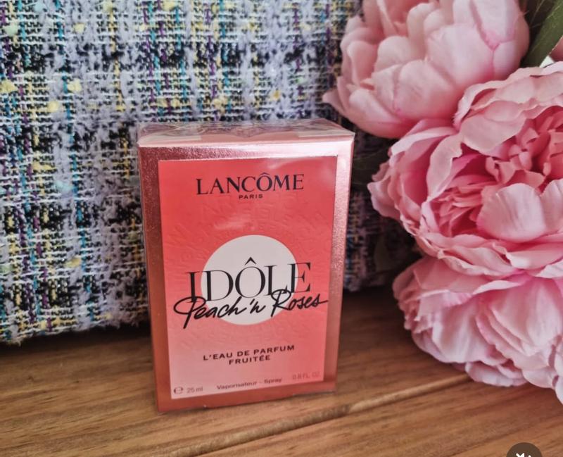 Lancôme, Idôle Peach'N Roses Eau de Parfum 50ml | LOOKFANTASTIC
