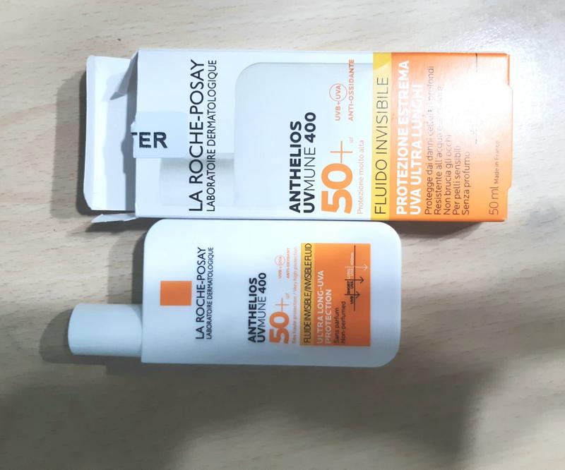 ANTHELIOS UVMUNE 400 FLUIDO INVISIBILE SPF 50+ con il packaging esterno