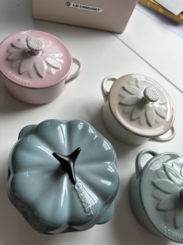 LE CREUSET Mini Fleur Daily Set 3点セット Set de 3 mini-cocottes Fleur en céramique | Le Creuset FR
