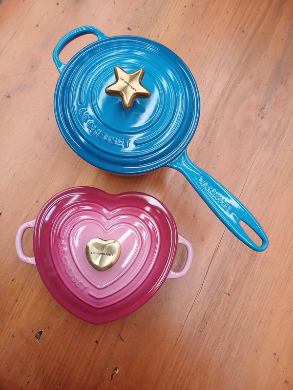 Cocotte Cœur Le Creuset 20 Cm – Rouge – Compatible Induction – Neuf Avec Défaut