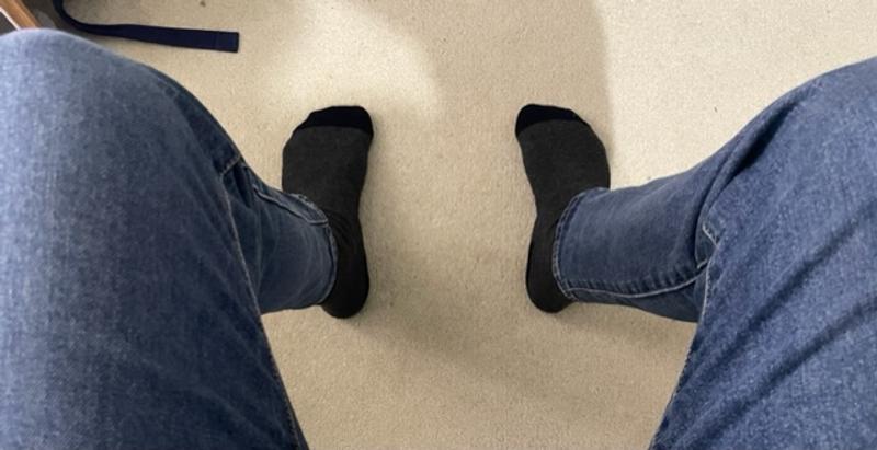 Left leg seam sits fine, right seam is twisted round the back of my leg making them uncomfortable.