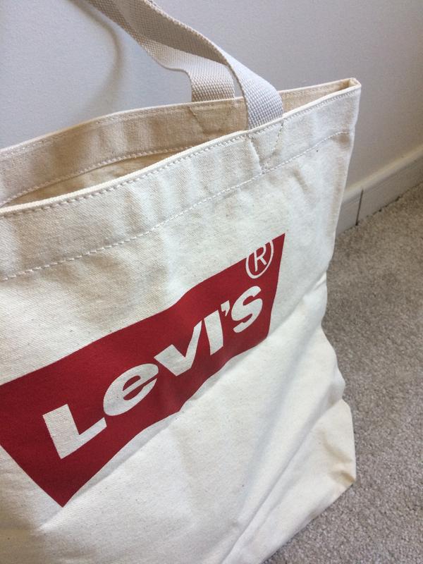 #sweepstakesentry tote batwing