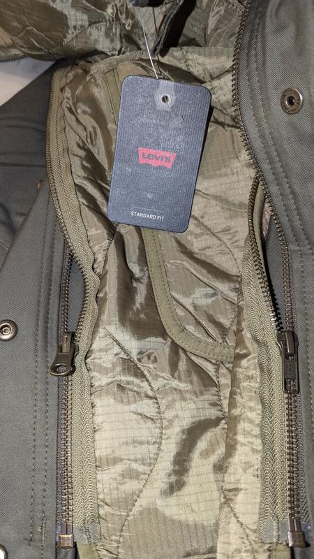 Zippers quilted side out.