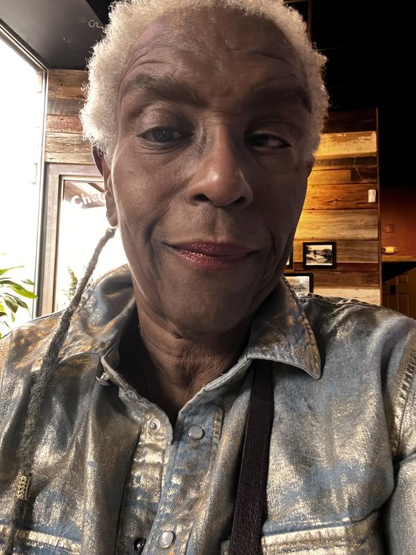 Optical illusion shirt!