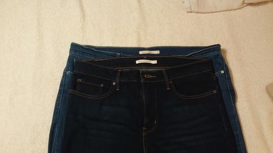 notice same tag 1 inch on each side smaller!