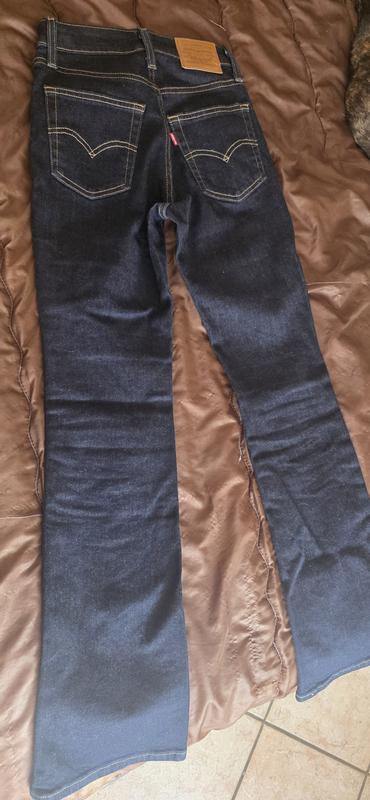 Levis 725