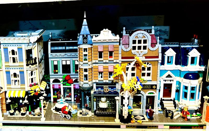 Myer 2025 lego bookshop