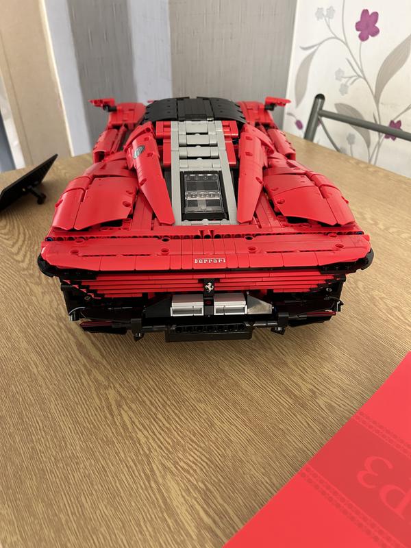 Ferrari Daytona SP3 42143 – LEGOLAND® Discovery Centre Melbourne