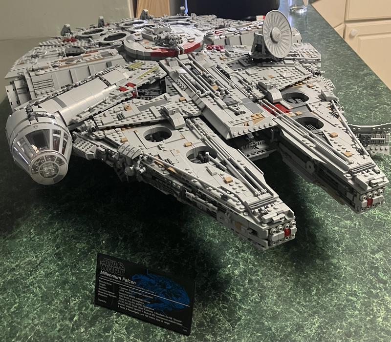 Lego millennium falcon online myer