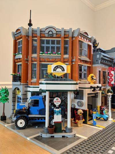 Lego corner 2025 garage myer