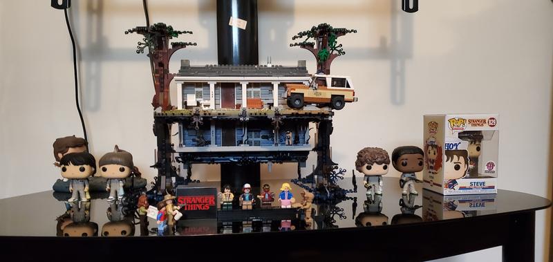 Stranger things 2025 lego myer