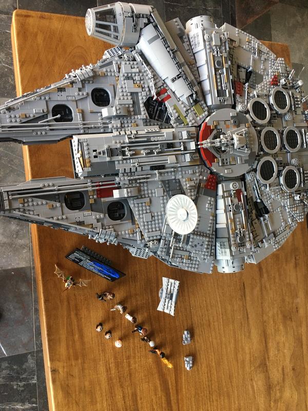 LEGO Star Wars Millennium Falcon 75192 MYER