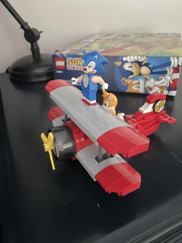 LEGO Sonic the Hedgehog Tails' Workshop and Tornado Plane 76991 Building  Toy Set, Airplane Toy with 4 Sonic Figures and Accessories for Creative  Role Play, Gift for 6 Year Olds who Love