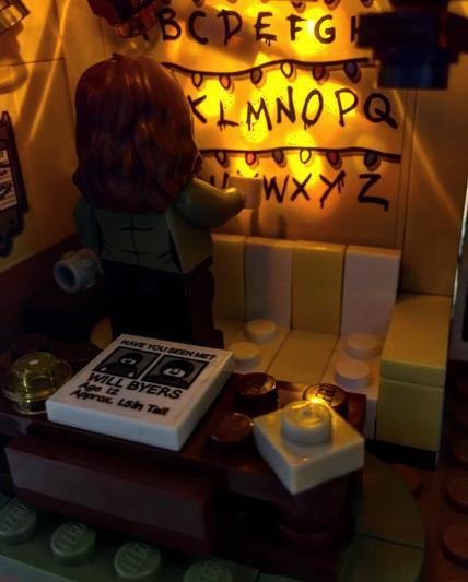 Myer stranger things online lego