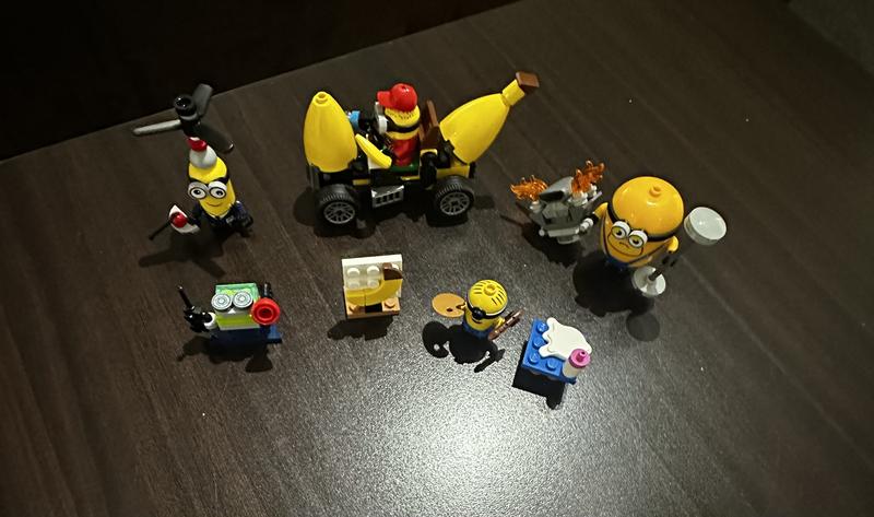 LEGO Despicable Me Minions and Banana Car 75580 MYER