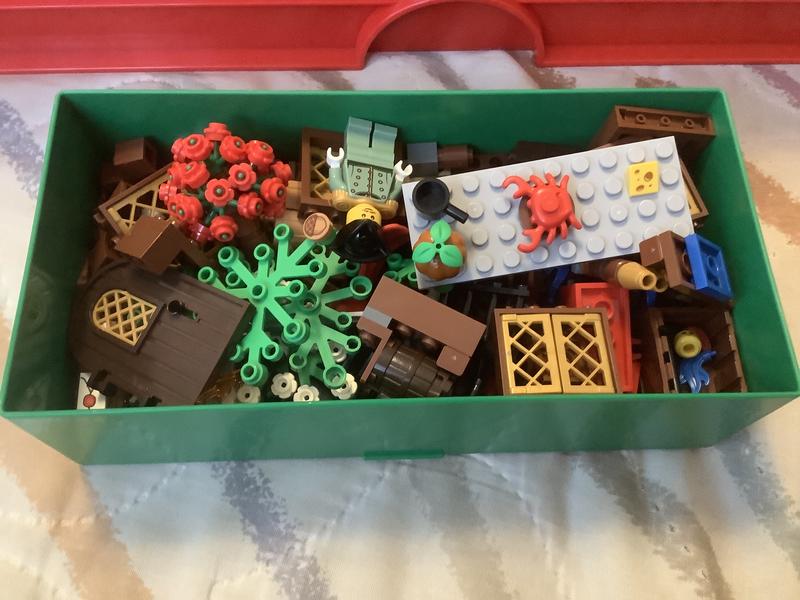 Contenitore porta pranzo merenda impilabile a mattoncino LEGO