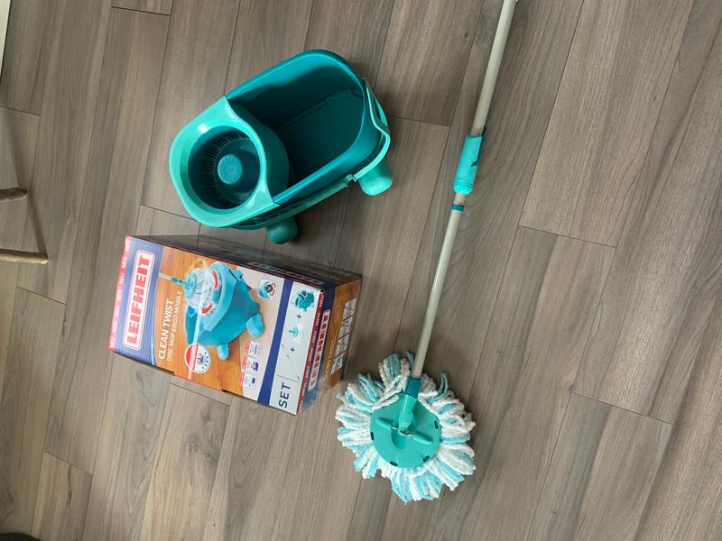 Leifheit Clean Twist Disc Mop Ergo Mop and Bucket, Floor Mop  with Moisture-Controlled Spin Mop, Easy-Steer 360 Joint Microfibre Mop  Head, 33cm Wide, Twist Mop : Health & Household