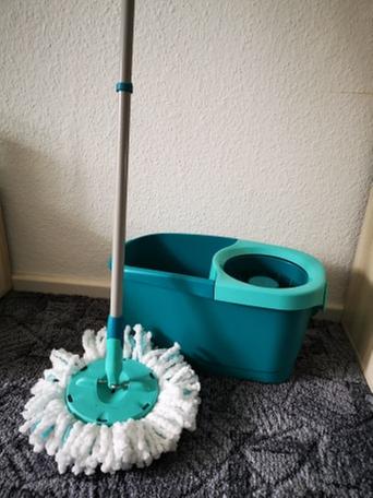 Bediende Visser Voorouder Dweilmop kopen: Set CLEAN TWIST Disc Mop Ergo Mobile | Leifheit